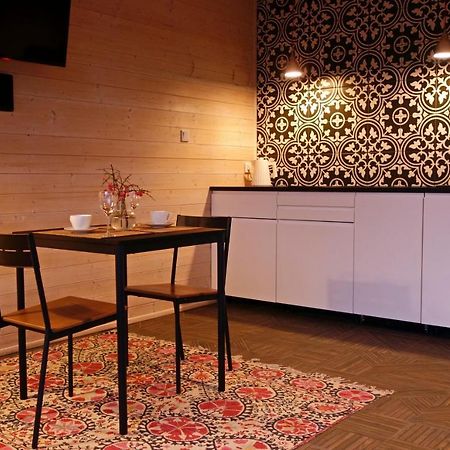 Dzikie Lisko - Apartament Z Tarasem Lesko Exteriör bild