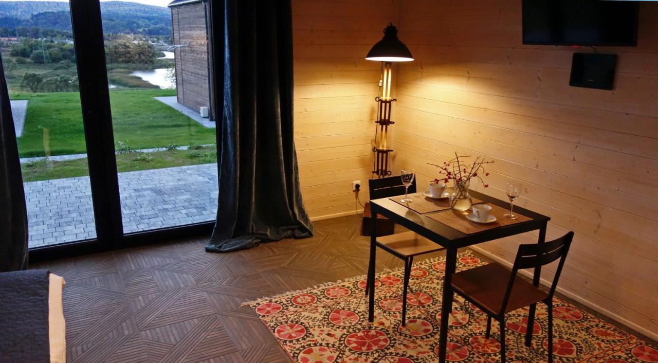 Dzikie Lisko - Apartament Z Tarasem Lesko Exteriör bild